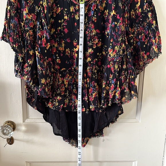 Free people floral button up top size large - Picture 14 of 15